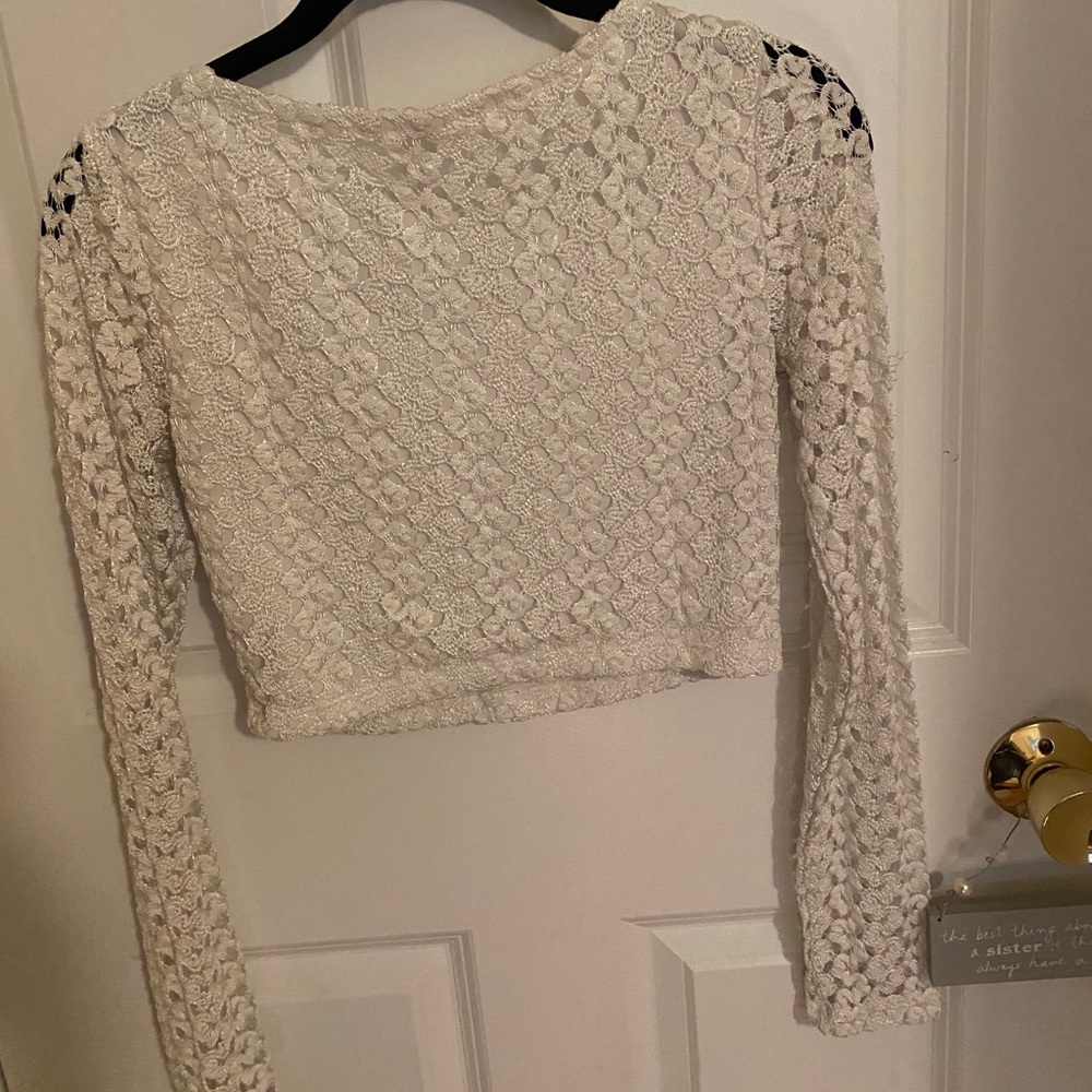 Crop top - Picture 3 of 4